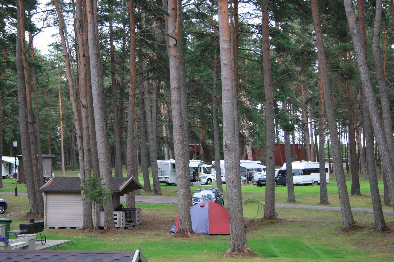 Valgeranna Puhkekeskus Hotel Exterior photo